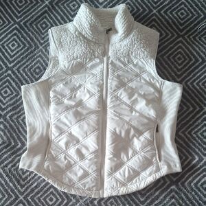 Tribal Women's Ivory Quilted Vest